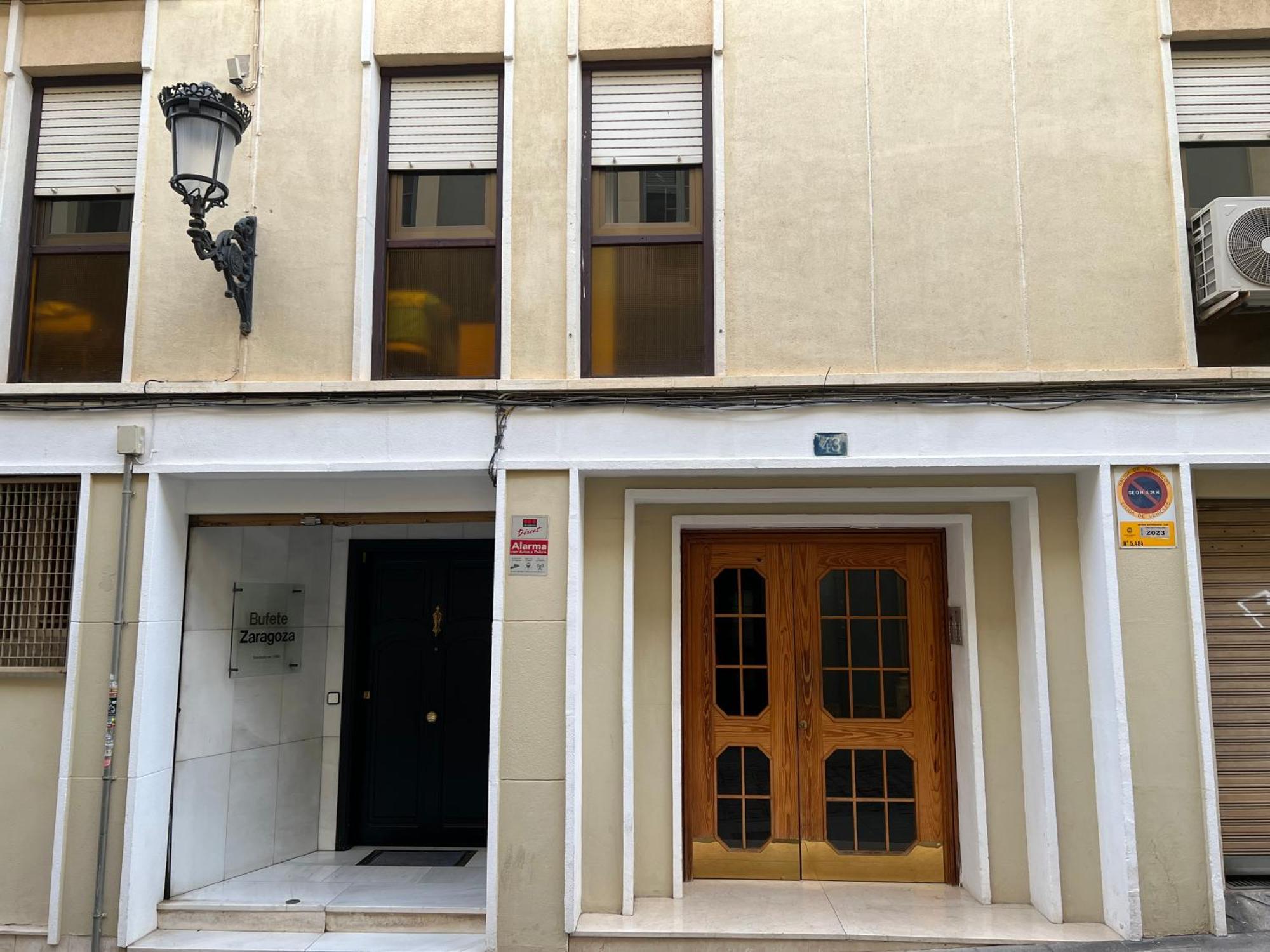 Charming & Spacious Apartment In Historic Centre & Short Walk To Beach Alicante Exterior foto